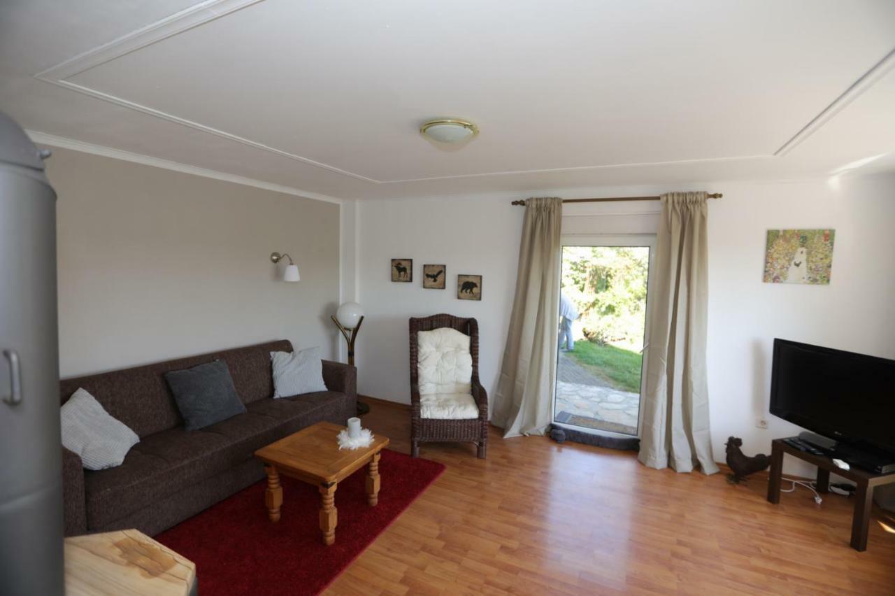 Ferienwohnung Eifelliebe Udler Bagian luar foto
